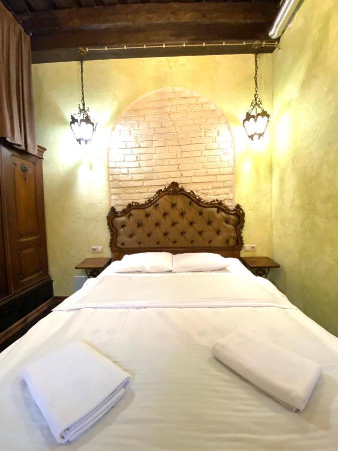 Апартаменти на Площі Ринок 39/18а Львів Екстер'єр фото